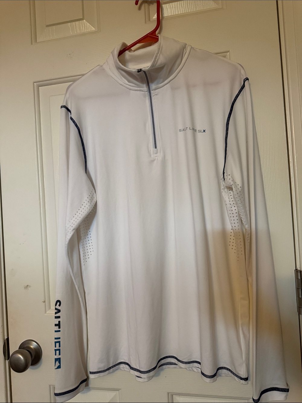 Salt Life White Long-Sleeve Half-Zip UV Swim Rash Guard
